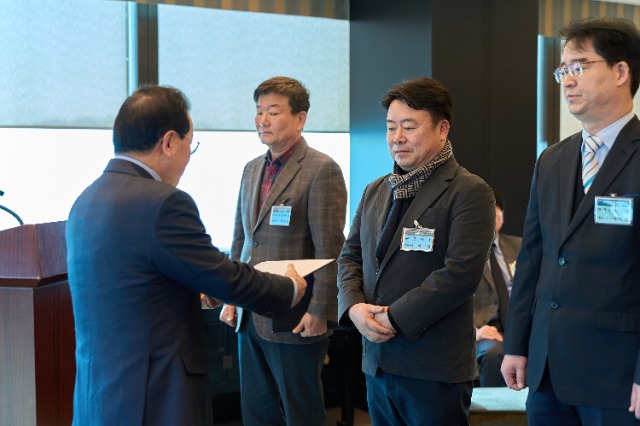 정기총회_중앙회장1.jpg
